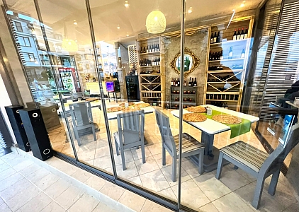 Three-room apartment in a luxury complex on the first line. Photo 15 Three-room apartment in a luxury complex on the first line. Photo 15