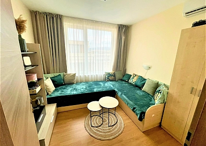 Шикарна трикімнатна квартира у великому сімейному комплексі. Фото 2 Шикарна трикімнатна квартира у великому сімейному комплексі. Фото 2