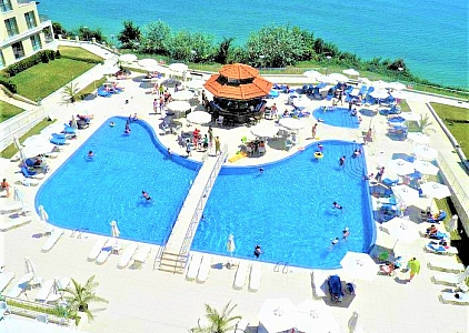 Apartament z widokiem na morze w luksusowym kompleksie. Zdjęcie 15