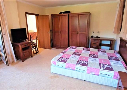 Spacious two-room apartment with stunning views. Photo 5 Spacious two-room apartment with stunning views. Photo 5