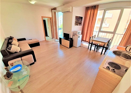 Ausgezeichnete Zweizimmerwohnung, 7 Gehminuten vom Meer entfernt. Foto 2
