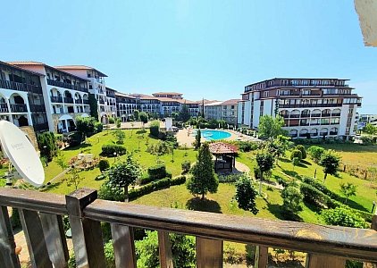 Двухкомнатная квартира в красивом комплексе в 300 метрах от моря. Фото 8