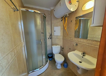 Двухкомнатная квартира в красивом комплексе в 300 метрах от моря. Фото 6