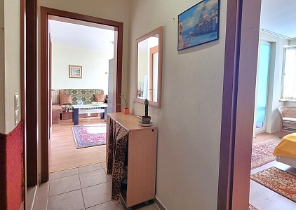 Geräumige Wohnung in einem großen Komplex in erster Linie. Foto 15 Geräumige Wohnung in einem großen Komplex in erster Linie. Foto 15