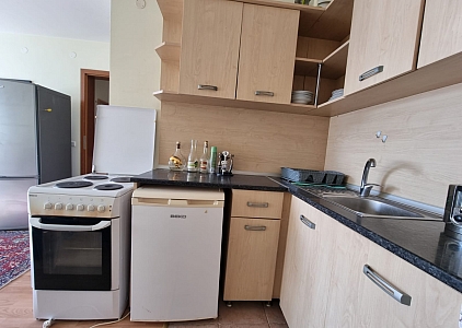 Geräumige Wohnung in einem großen Komplex in erster Linie. Foto 14 Geräumige Wohnung in einem großen Komplex in erster Linie. Foto 14