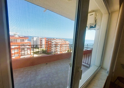 Zweizimmerwohnung mit Meerblick an der ersten Küste. Foto 16 Zweizimmerwohnung mit Meerblick an der ersten Küste. Foto 16