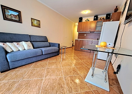 Beautiful two-room apartment 200 meters from the sea. Photo 1 Beautiful two-room apartment 200 meters from the sea. Photo 1