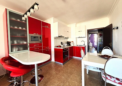 Luxusní dvoupokojový apartmán 100 metrů od moře. Foto 3 Luxusní dvoupokojový apartmán 100 metrů od moře. Foto 3
