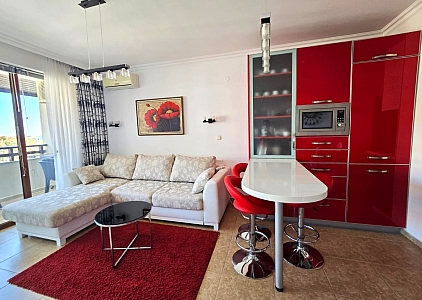 Luxusní dvoupokojový apartmán 100 metrů od moře. Foto 17 Luxusní dvoupokojový apartmán 100 metrů od moře. Foto 17