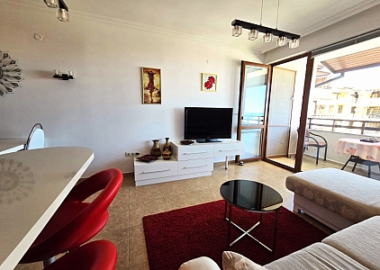Luxusní dvoupokojový apartmán 100 metrů od moře. Foto 23 Luxusní dvoupokojový apartmán 100 metrů od moře. Foto 23