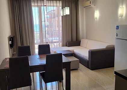 Apartament z widokiem na morze w pięknym kompleksie. Zdjęcie 2