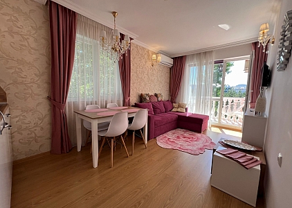 Schöne Wohnung in einem neuen Luxuskomplex. Foto 2