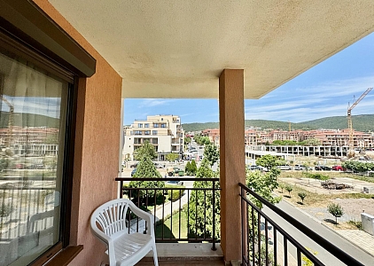 Two-room apartment on the second coastline in a large beautiful complex. Photo 4 Two-room apartment on the second coastline in a large beautiful complex. Photo 4