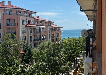 Two-room apartment on the second coastline in a large beautiful complex. Photo 5 Two-room apartment on the second coastline in a large beautiful complex. Photo 5