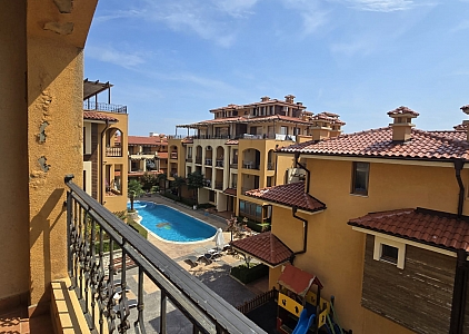 Prostorný apartmán s jednou ložnicí 450 metrů od pláže v Sveti Vlas. Foto 15 Prostorný apartmán s jednou ložnicí 450 metrů od pláže v Sveti Vlas. Foto 15