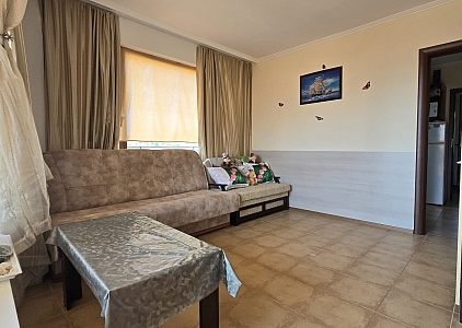 Prostorný apartmán s jednou ložnicí 450 metrů od pláže v Sveti Vlas. Foto 3 Prostorný apartmán s jednou ložnicí 450 metrů od pláže v Sveti Vlas. Foto 3