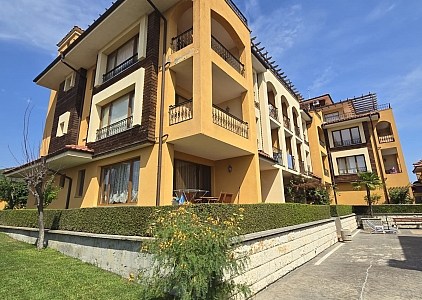 Prostorný apartmán s jednou ložnicí 450 metrů od pláže v Sveti Vlas. Foto 30 Prostorný apartmán s jednou ložnicí 450 metrů od pláže v Sveti Vlas. Foto 30
