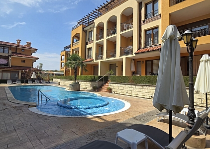 Prostorný apartmán s jednou ložnicí 450 metrů od pláže v Sveti Vlas. Foto 40 Prostorný apartmán s jednou ložnicí 450 metrů od pláže v Sveti Vlas. Foto 40