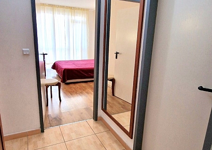 Large apartment with pool view. Photo 17 Large apartment with pool view. Photo 17