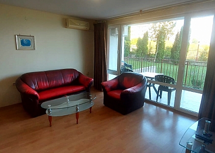 Apartment mit separatem Schlafzimmer in einem Komplex in der ersten Reihe. Foto 2 Apartment mit separatem Schlafzimmer in einem Komplex in der ersten Reihe. Foto 2