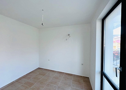 Two-room apartment in an excellent complex on the first coastline. Photo 8