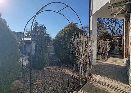 Great house for year round living. Photo 25