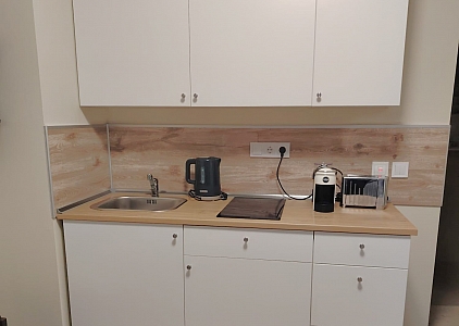 Studio v útulném komplexu s výhodnou polohou. Foto 3