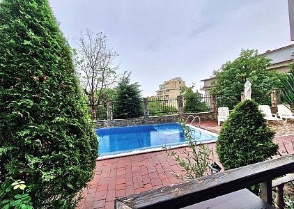 Beautiful apartment with pool view 400 meters from the sea. Photo 9