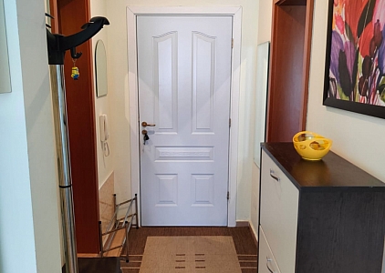 Zweizimmerwohnung in zweiter Linie zum Schnäppchenpreis. Foto 12