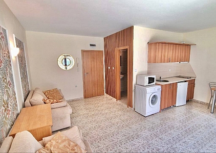 Красивая квартира-студия в 400 метрах от моря. Фото 11