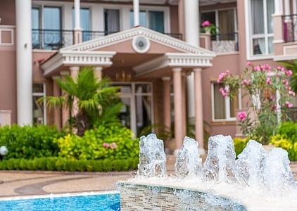 Zweizimmerwohnung im Premium-SPA-Komplex Izida Palace. Foto 14