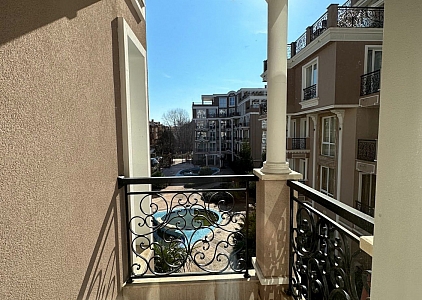 Zweizimmerwohnung im Premium-SPA-Komplex Izida Palace. Foto 12