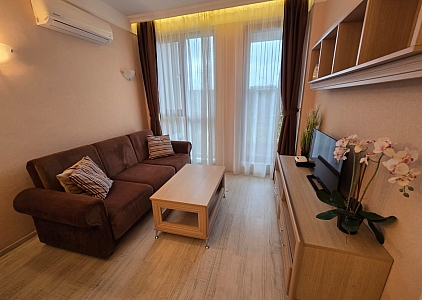 Dvoupokojový byt v luxusním komplexu. Foto 2