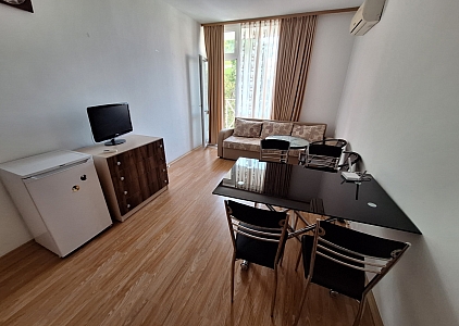 Відмінна квартира за 10 хвилин ходьби від моря.. Фото 5