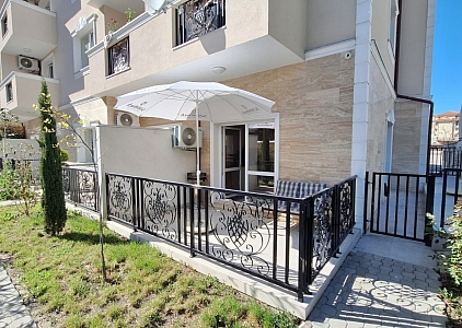 Cozy apartment with a large terrace in Magnolia Residence 6. Photo 10