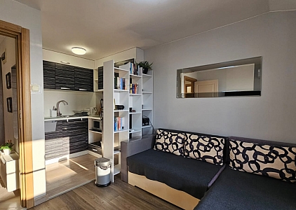 Красивая квартира с видом на бассейн в роскошном комплексе. Фото 13