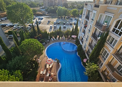 Красивая квартира с видом на бассейн в роскошном комплексе. Фото 9