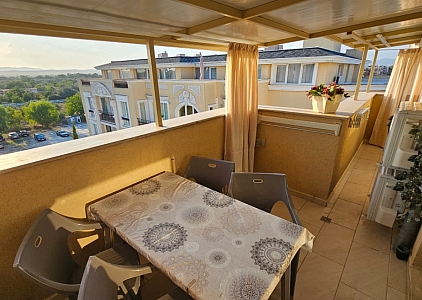 Красивая квартира с видом на бассейн в роскошном комплексе. Фото 10