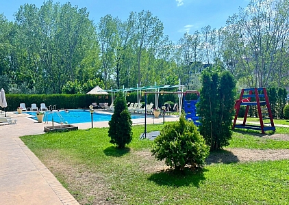 Двокімнатна квартира з двориком у гарному комплексі. Фото 9 Двокімнатна квартира з двориком у гарному комплексі. Фото 9