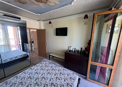 Duży dwupokojowy apartament na pierwszej linii brzegowej. Zdjęcie 8 Duży dwupokojowy apartament na pierwszej linii brzegowej. Zdjęcie 8