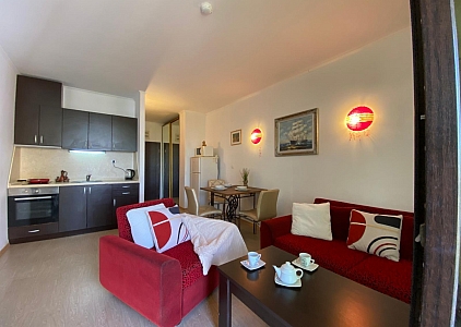 Przestronne dwupokojowe mieszkanie 200 metrów od morza. Zdjęcie 3