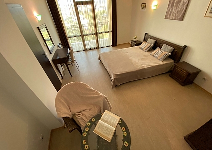 Przestronne dwupokojowe mieszkanie 200 metrów od morza. Zdjęcie 25