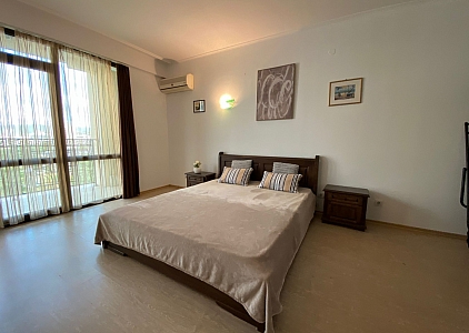 Przestronne dwupokojowe mieszkanie 200 metrów od morza. Zdjęcie 6