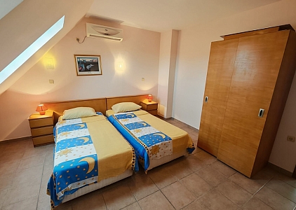 Eine Dreizimmerwohnung in einer schönen Anlage zum günstigen Preis.. Foto 8