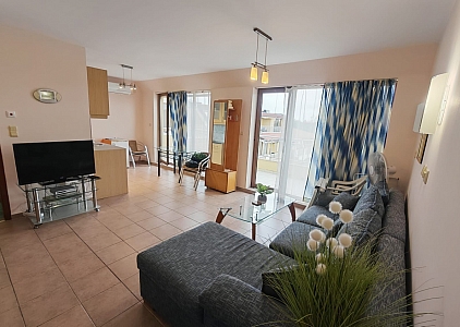 Eine Dreizimmerwohnung in einer schönen Anlage zum günstigen Preis.. Foto 2