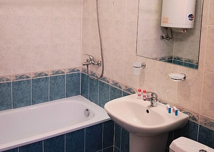 Eine Dreizimmerwohnung in einer schönen Anlage zum günstigen Preis.. Foto 10