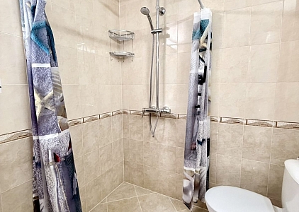 Riesige Wohnung mit atemberaubendem Panoramablick. Foto 14