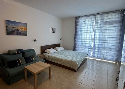 Большая студия на побережье в пешей доступности к морю. Фото 2 Большая студия на побережье в пешей доступности к морю. Фото 2