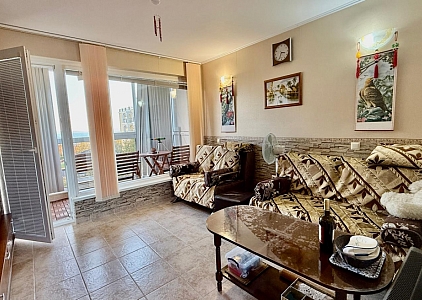 Квартира-студия в уютном комплексе в 100 метрах от моря. Фото 2 Квартира-студия в уютном комплексе в 100 метрах от моря. Фото 2