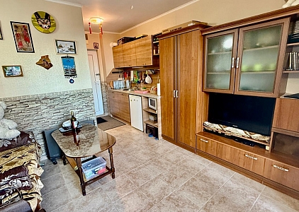 Квартира-студия в уютном комплексе в 100 метрах от моря. Фото 3 Квартира-студия в уютном комплексе в 100 метрах от моря. Фото 3